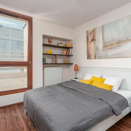 Chill Center Apartment Warsaw